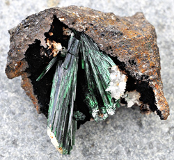 A fine specimen of
        malachite from from Central Wales.